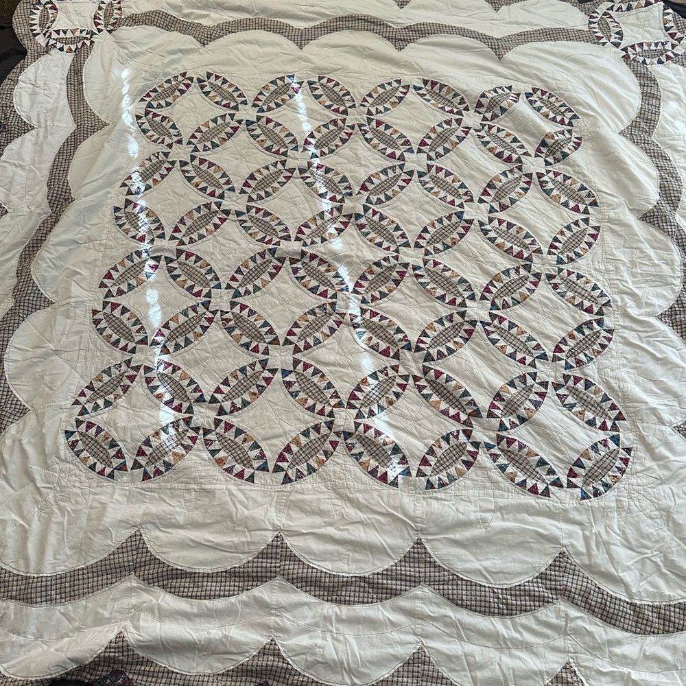 Vintage Double Ring Pattern Multi-Color Patchwork Quilt 76” x 80”